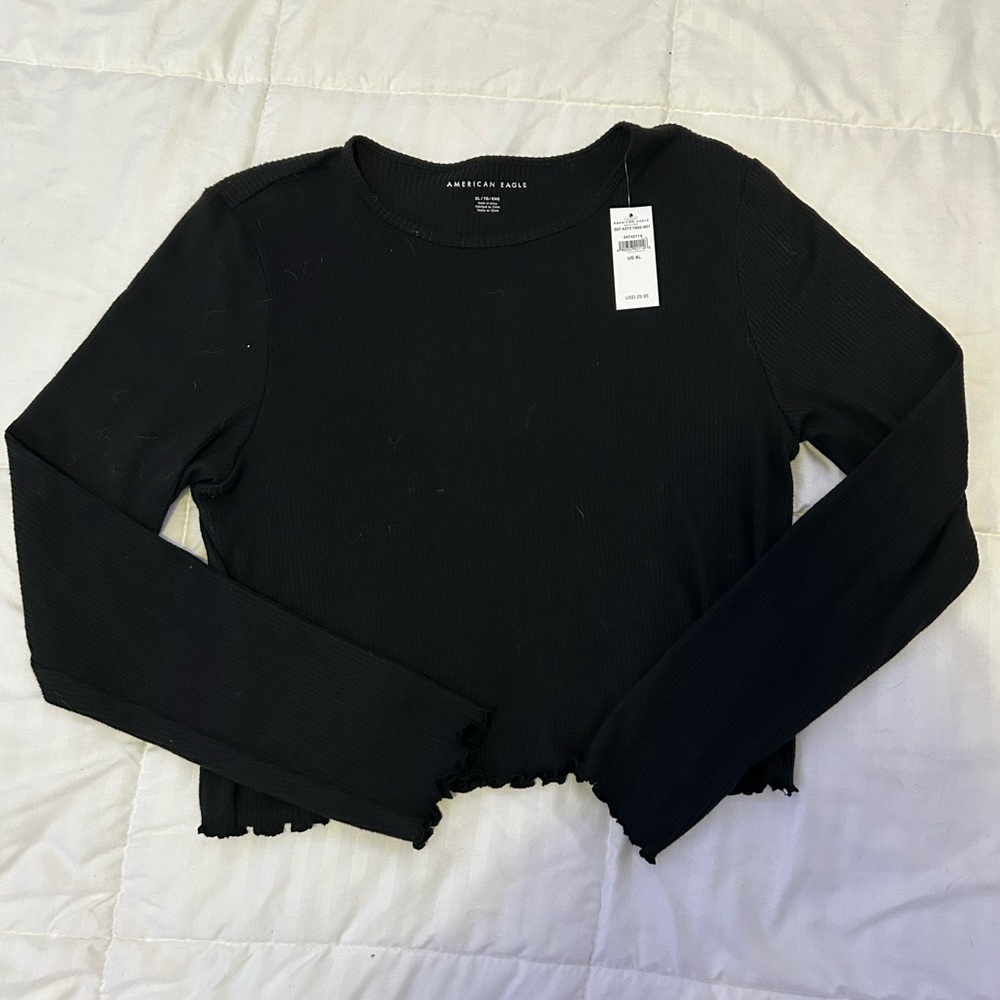 NWT AMERICAN EAGLE SWEATER ✨